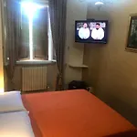 La Finestra Sul Fiume Couette-café