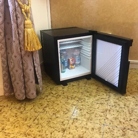 La Finestra Sul Fiume Bed & Breakfast 3*