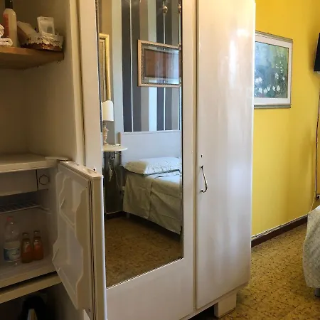 La Finestra Sul Fiume Bed & Breakfast