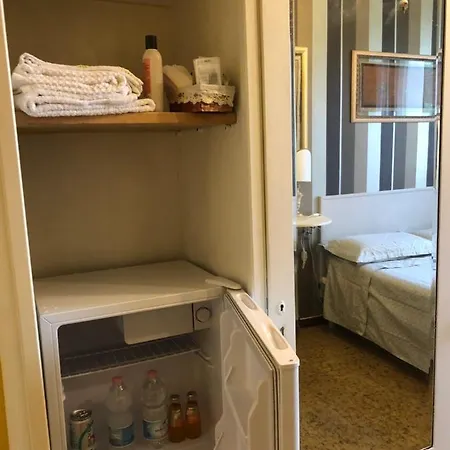 La Finestra Sul Fiume לינה וארוחת בוקר 3*