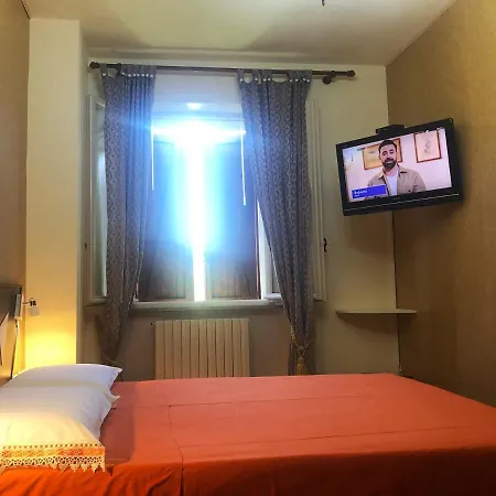 La Finestra Sul Fiume Bed & Breakfast 3*