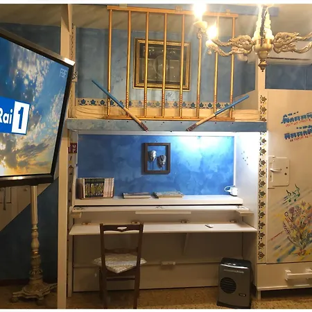 La Finestra Sul Fiume Bed & Breakfast 3*