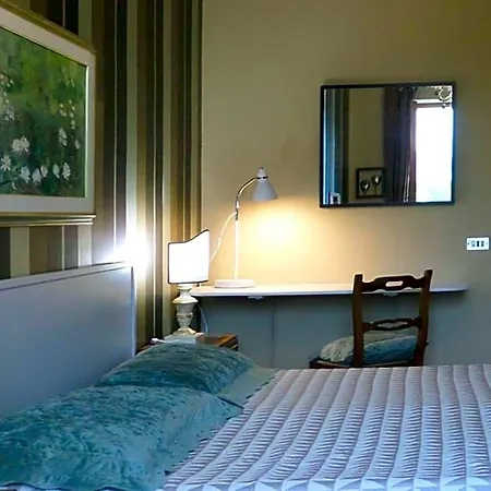 Bed & Breakfast La Finestra Sul Fiume 3*
