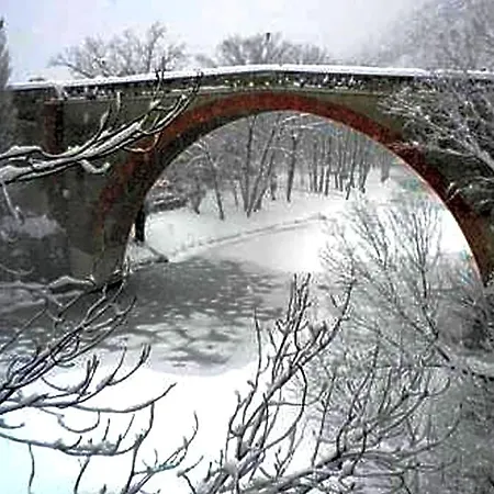 B&B La Finestra Sul Fiume 포솜브로네