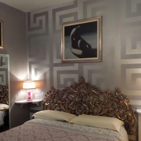 La Finestra Sul Fiume 3* פוסומברונה